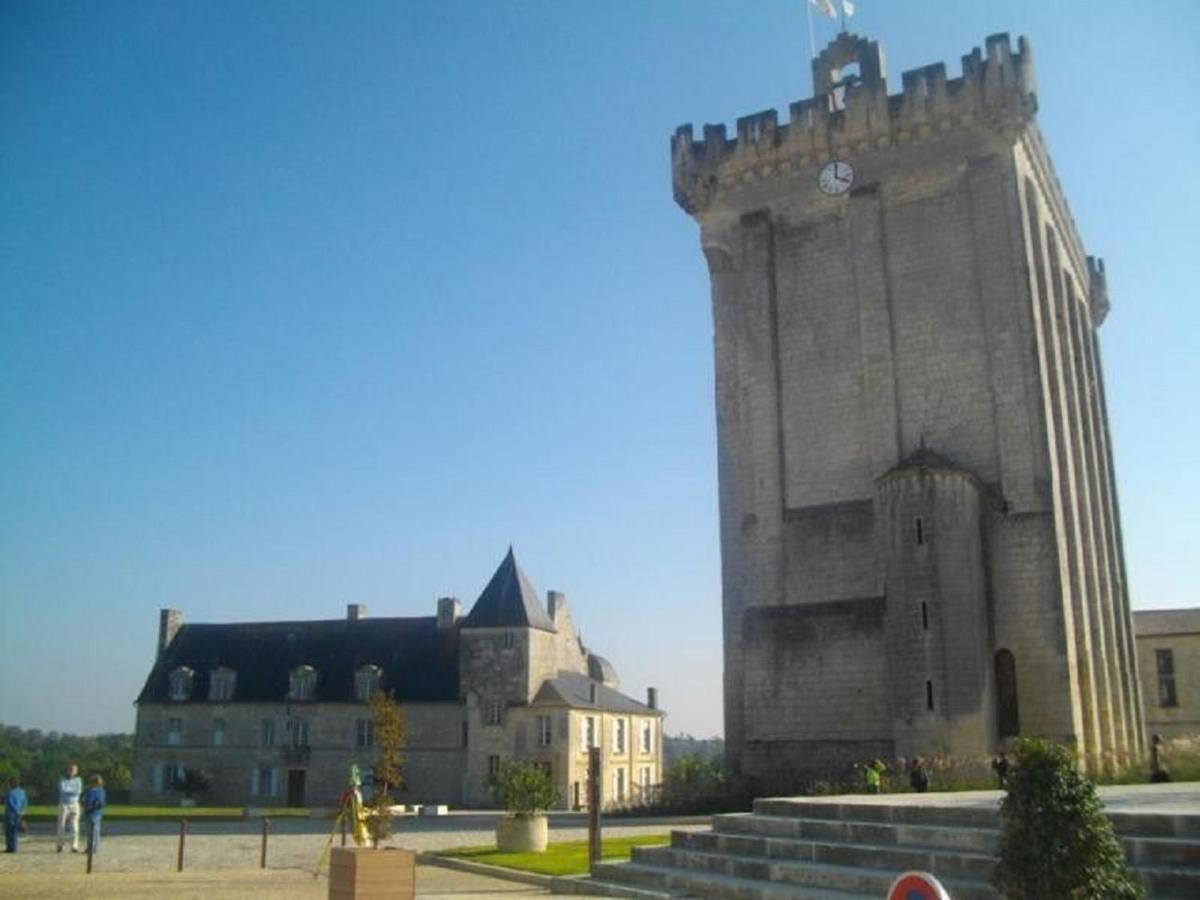 Chateau Fontclaire Pons Exterior foto